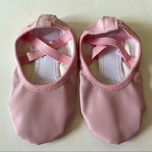 Ballet/Dance/Gymnastics Slippers Pink Size 11
